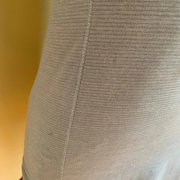 Lululemon top - Picture 3 of 8